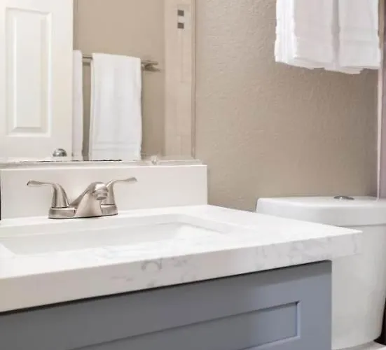Dom wakacyjny Cozy Townhouse With Community Pool Heart Of Near Asu *