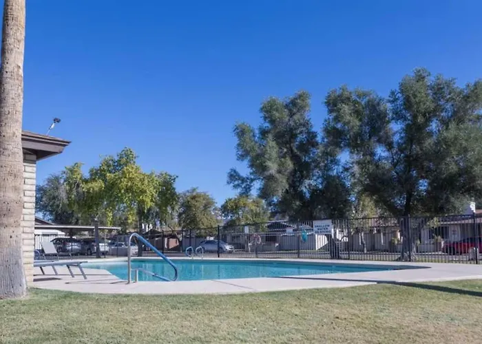 Cozy Townhouse With Community Pool Heart Of Near Asu Dom wakacyjny