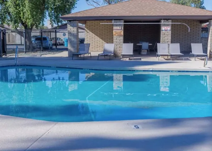Cozy Townhouse With Community Pool Heart Of Near Asu Dom wakacyjny